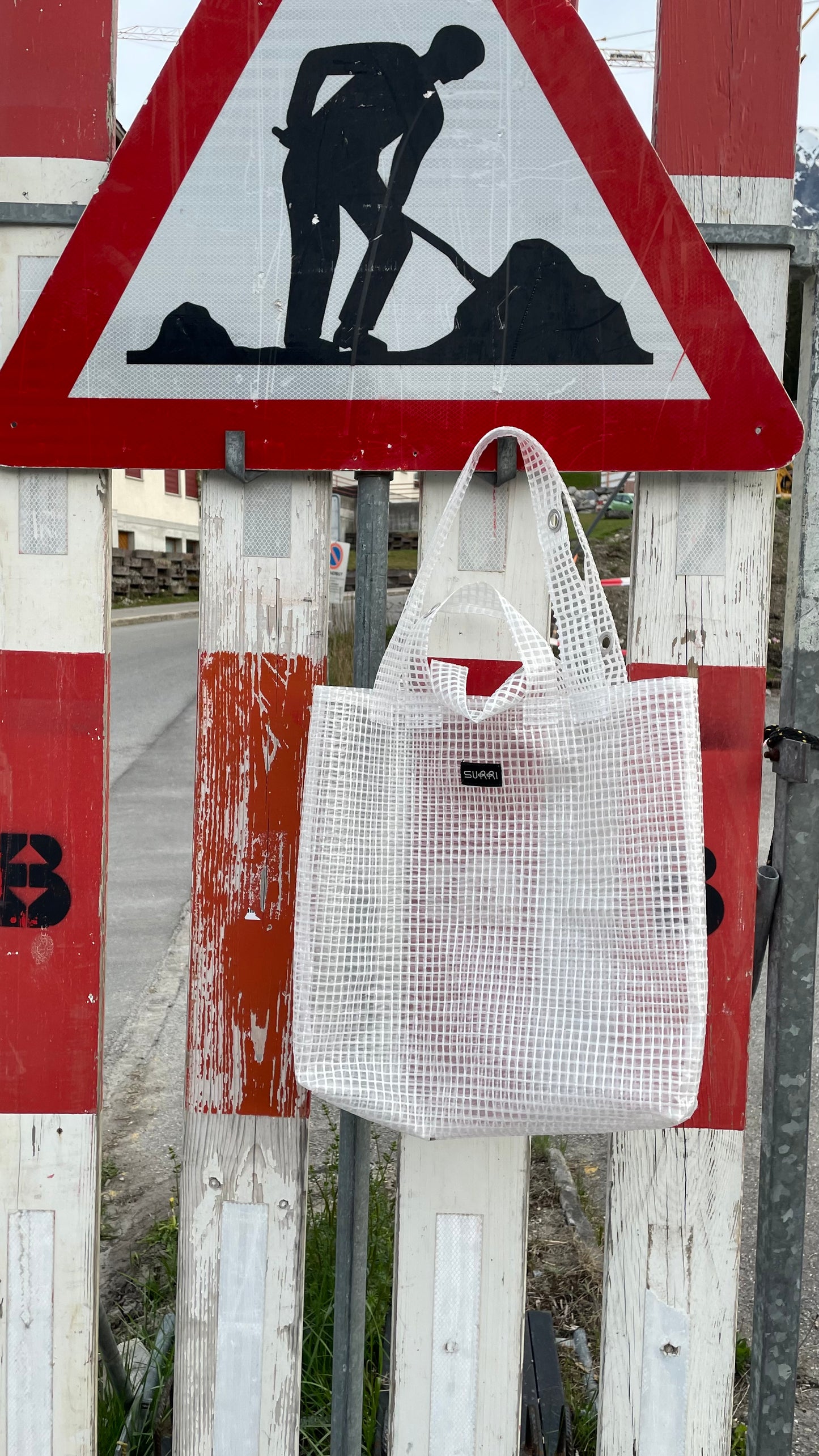TOTE / BAUSTELLE edition