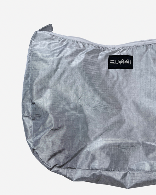 (1) TASCHE SILBER